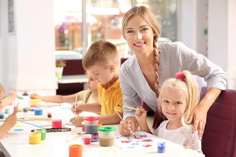 benefits-of-doing-arts-and-crafts-to-children